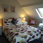 Bed and breakfast Twin Oaks 3*