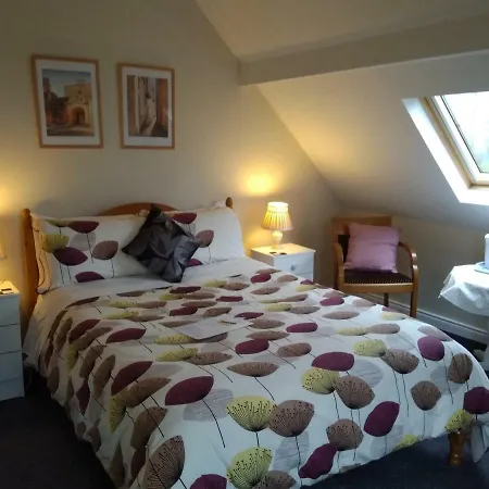 Frühstückspension Twin Oaks 3*