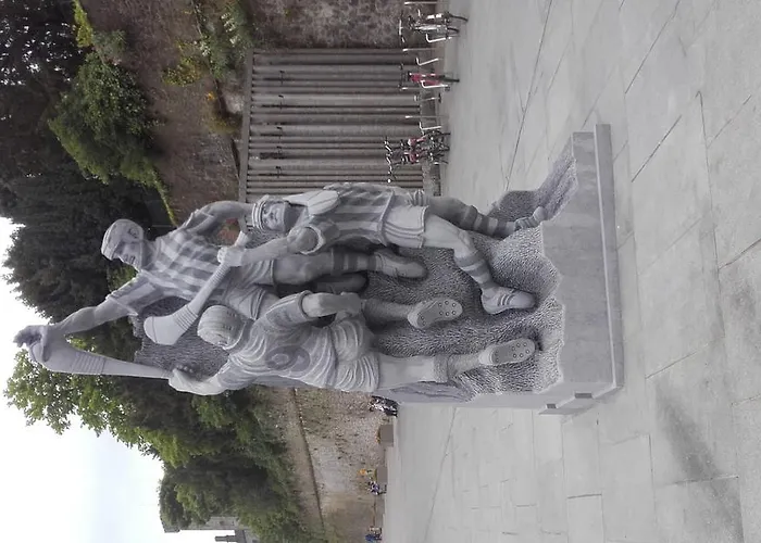 Bed and breakfast Twin Oaks 3*